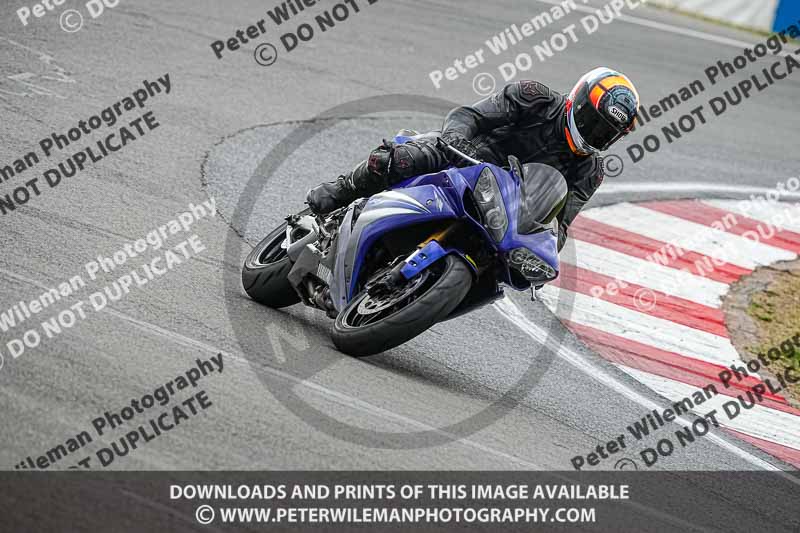 donington no limits trackday;donington park photographs;donington trackday photographs;no limits trackdays;peter wileman photography;trackday digital images;trackday photos